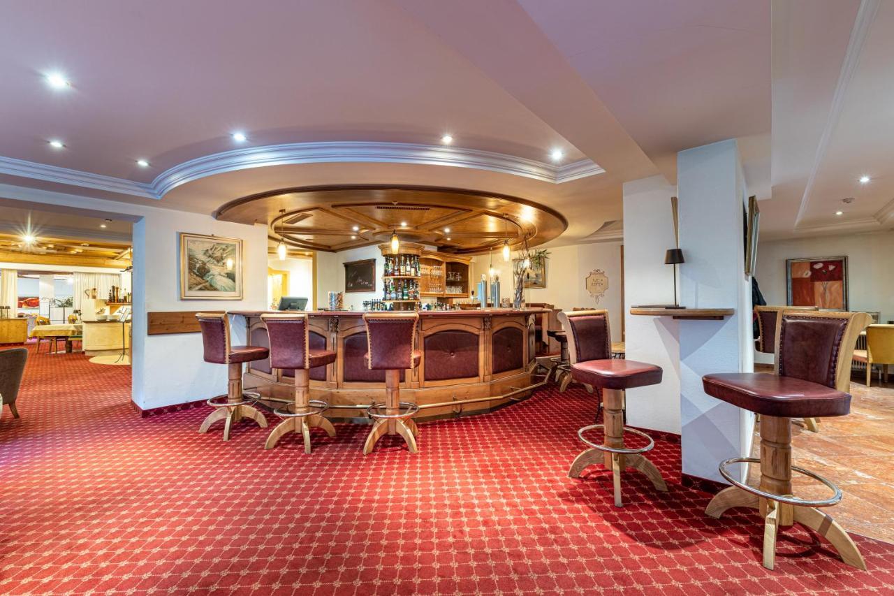 Hotel Gletscherblick Санкт Леонард им Пицтал Екстериор снимка