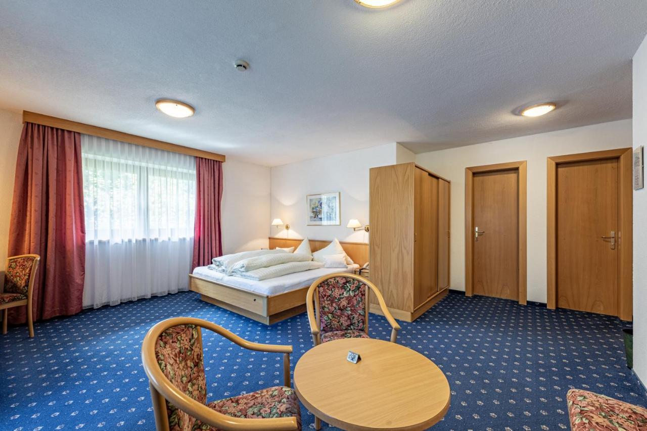 Hotel Gletscherblick Санкт Леонард им Пицтал Екстериор снимка