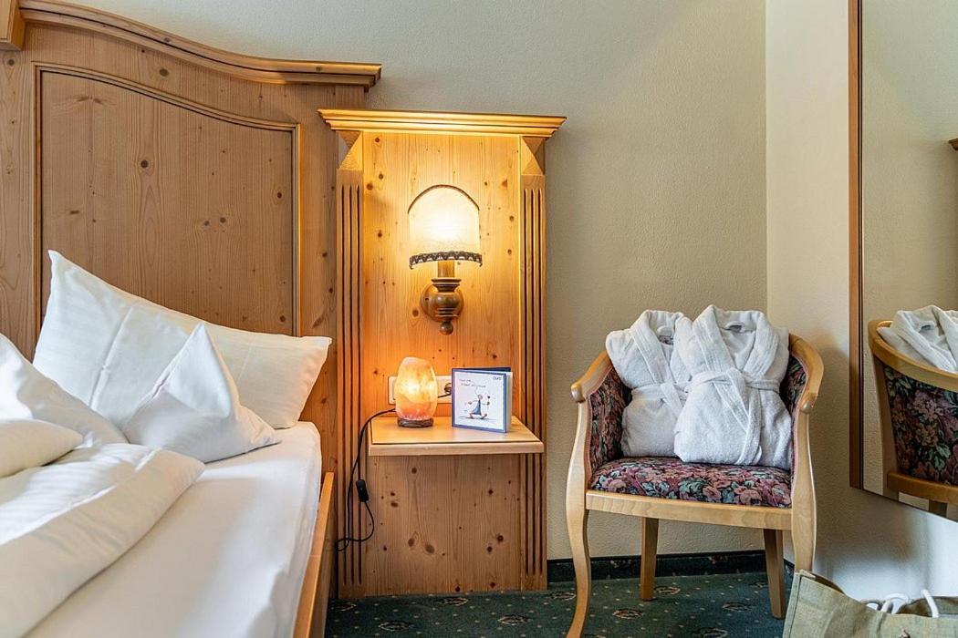 Hotel Gletscherblick Санкт Леонард им Пицтал Екстериор снимка